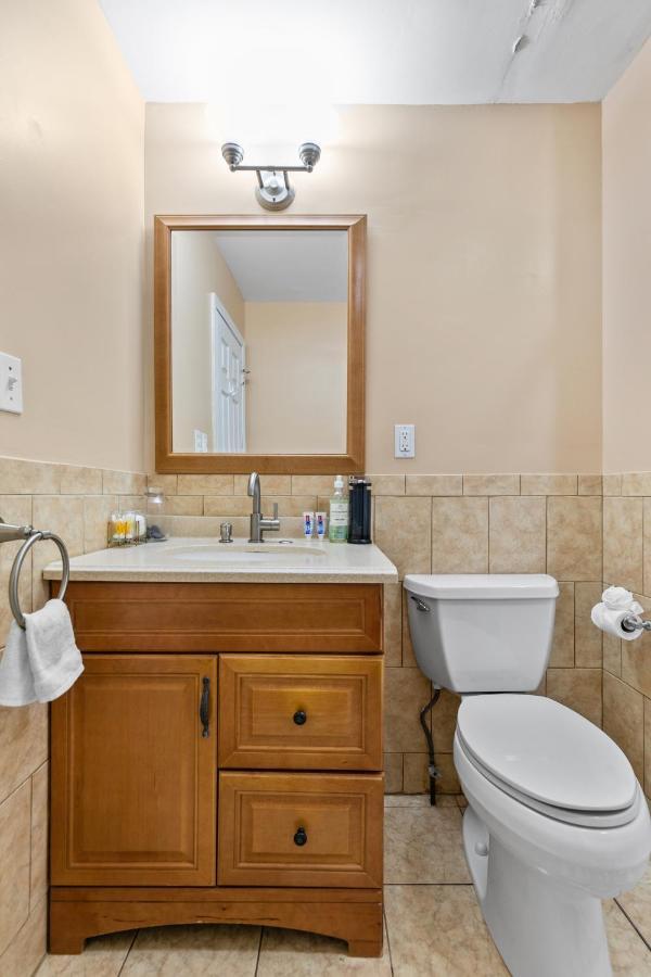 The Pink Room Near Yale Hospital/Bridegport Μπρίτζπορτ Εξωτερικό φωτογραφία